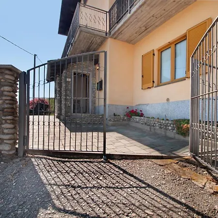 Casa Alan Appartement *